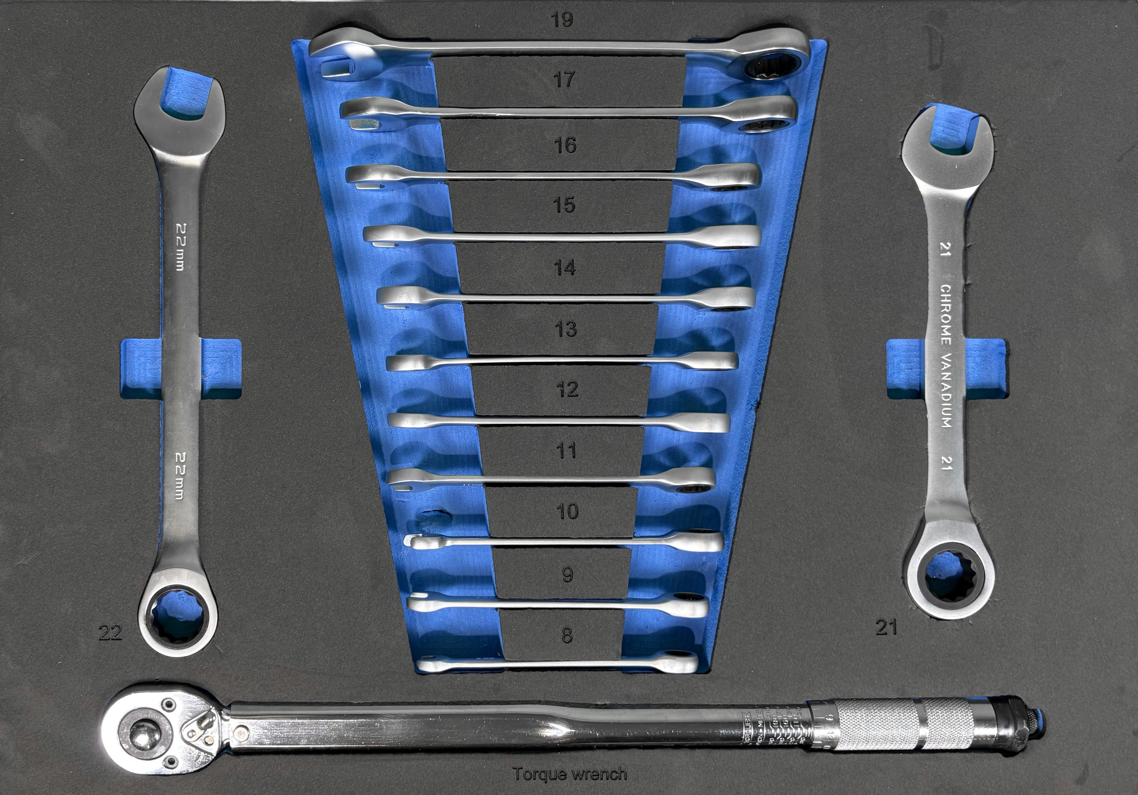 BL-5001 - Dielenský vozík s CRV náradím 250 ks 12 zásuviek (36)